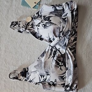 *NWT* Artesands Maluradae Delacroix Bikini Swim Top